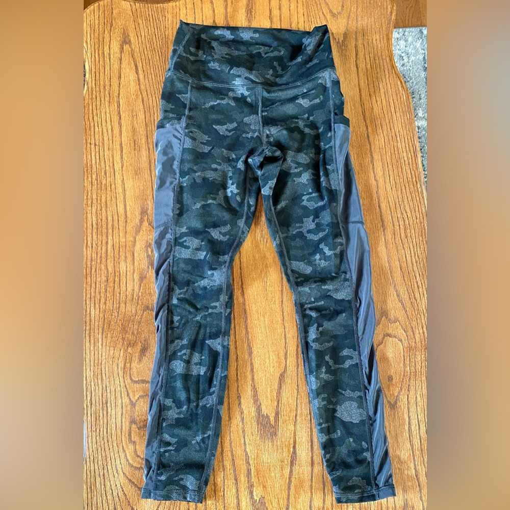 Camo Leggings Fabletics